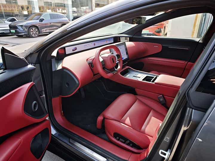 Фото 8 - Avatr 12