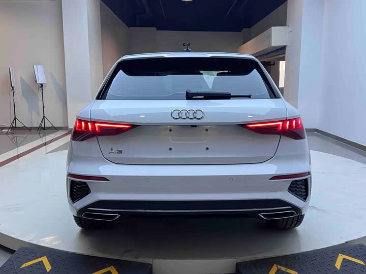 Фото 5 - Audi A3