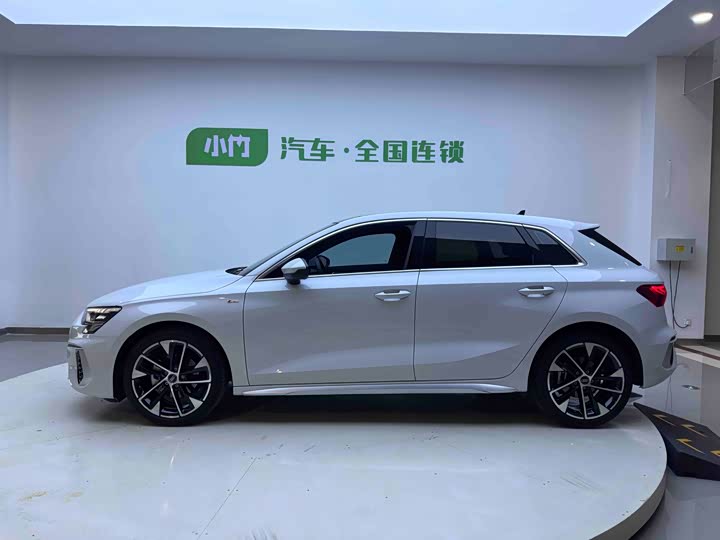 Фото 7 - Audi A3