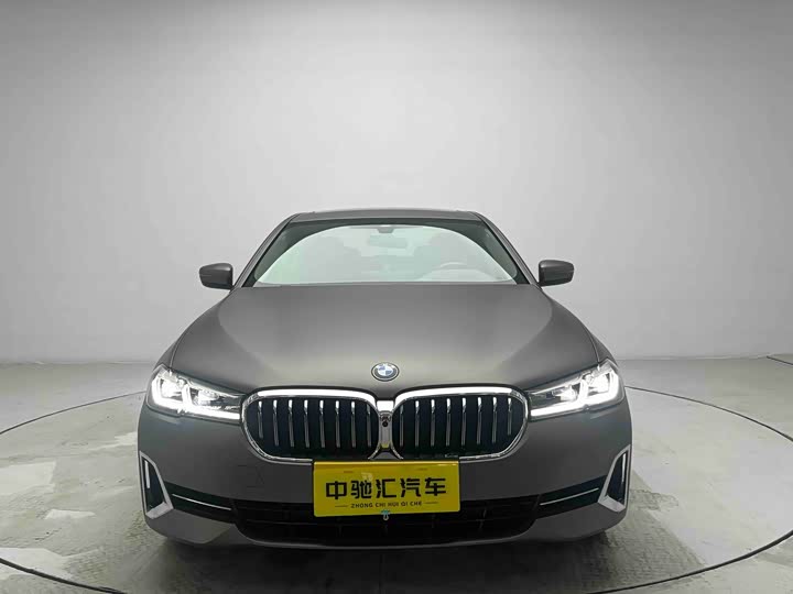 Фото 2 - BMW 5 Series