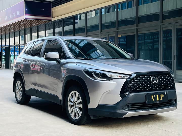 Фото 3 - Toyota Corolla Cross