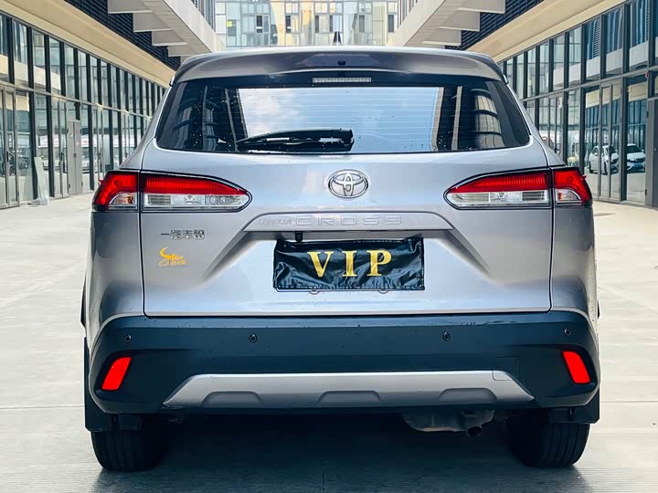 Фото 6 - Toyota Corolla Cross