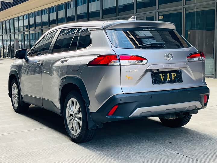 Фото 7 - Toyota Corolla Cross