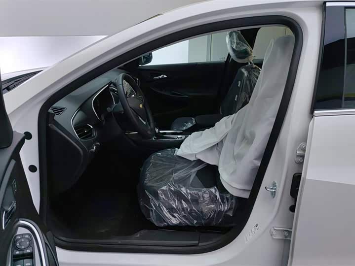 Фото 9 - Chevrolet Malibu XL