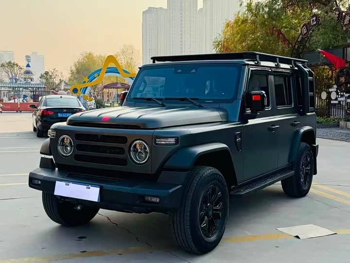 Photo 1 - BAW 212 T01