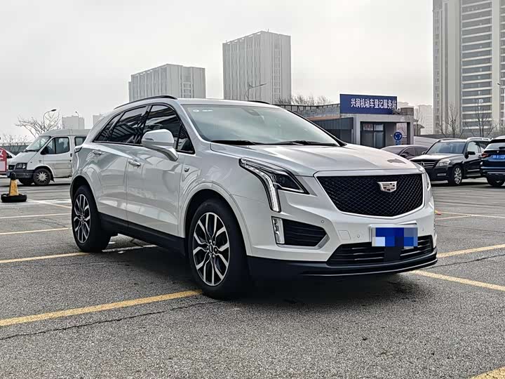 Фото 3 - Cadillac XT5
