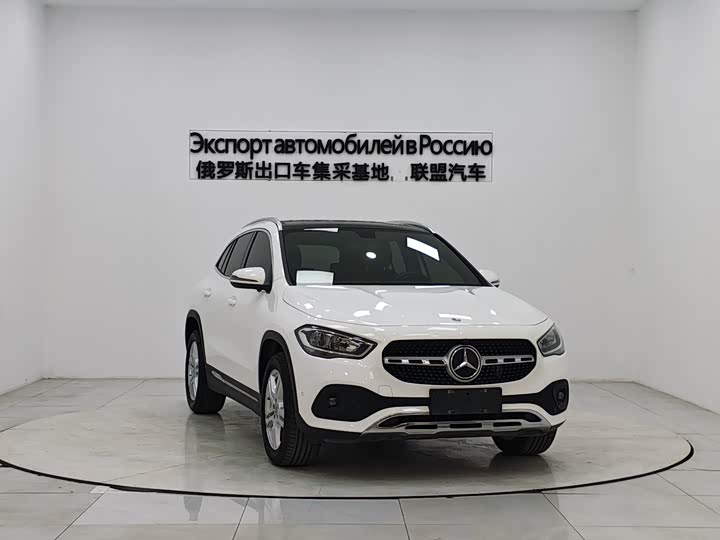 Фото 3 - Mercedes-Benz GLA-Class