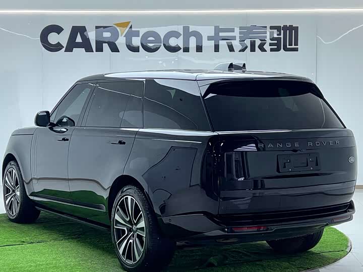 Photo 3 - Land Rover Range Rover