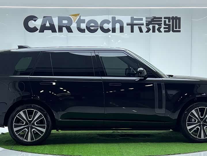 Photo 6 - Land Rover Range Rover