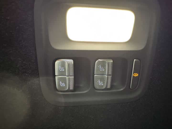 Фото 9 - Voyah Taishan