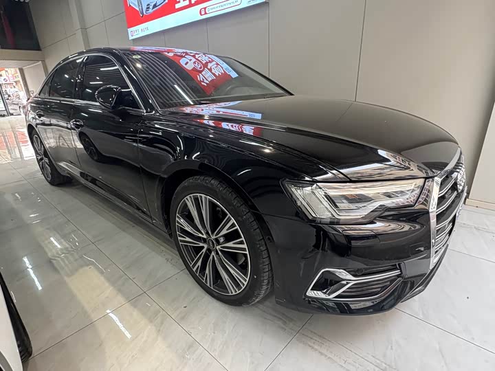 Фото 4 - Audi A6L