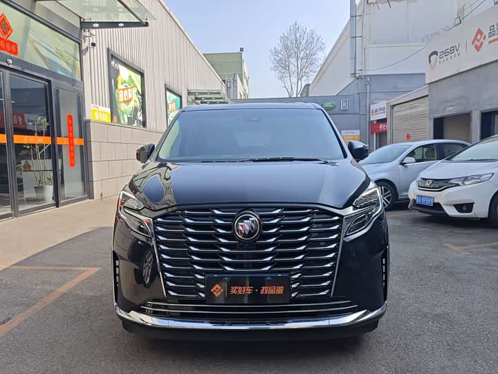 Фото 4 - Buick GL8 ES