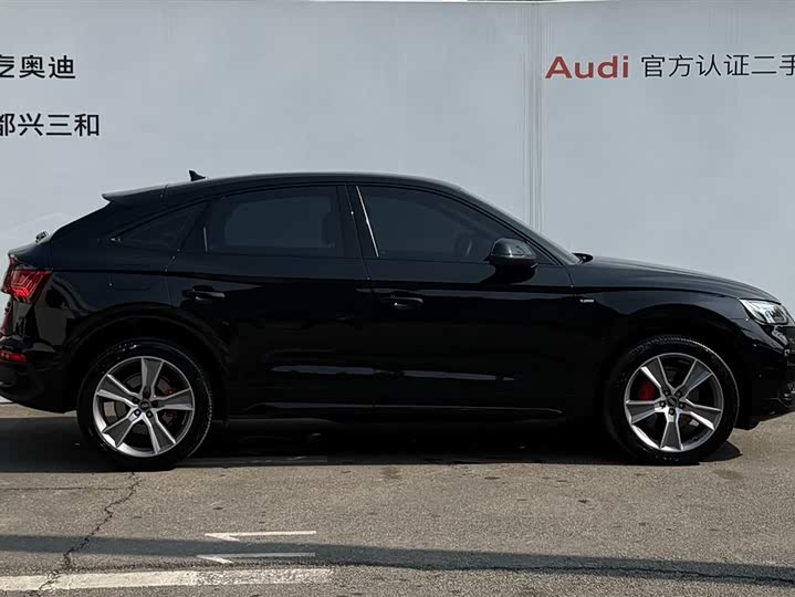 Фото 3 - Audi Q5L Sportback