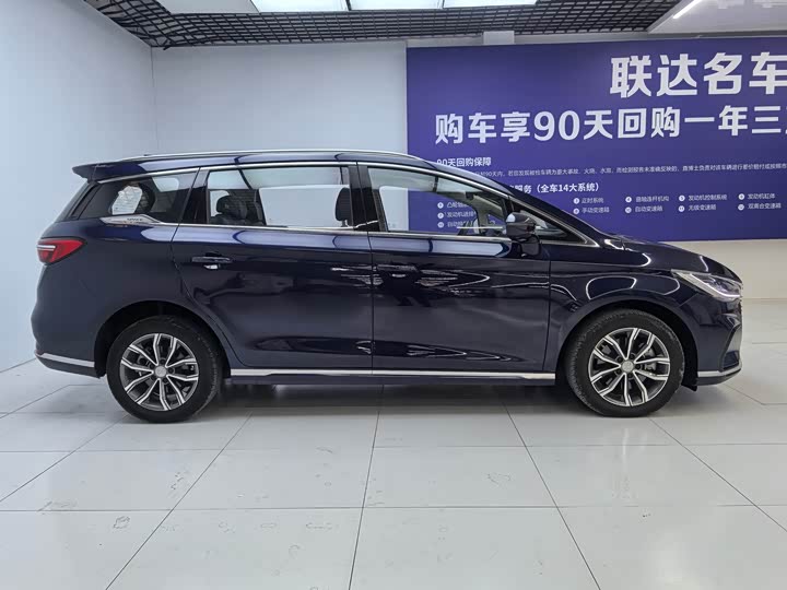 Фото 4 - BYD Song