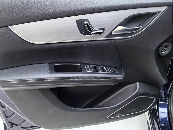 Фото 5 - BYD Song