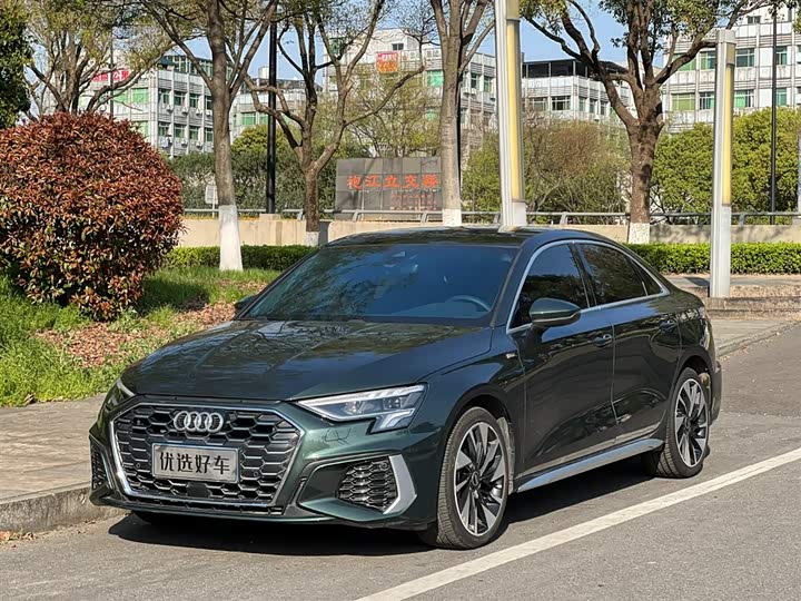 Фото 1 - Audi A3