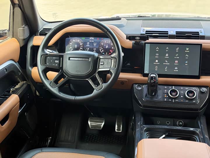 Фото 8 - Land Rover Defender