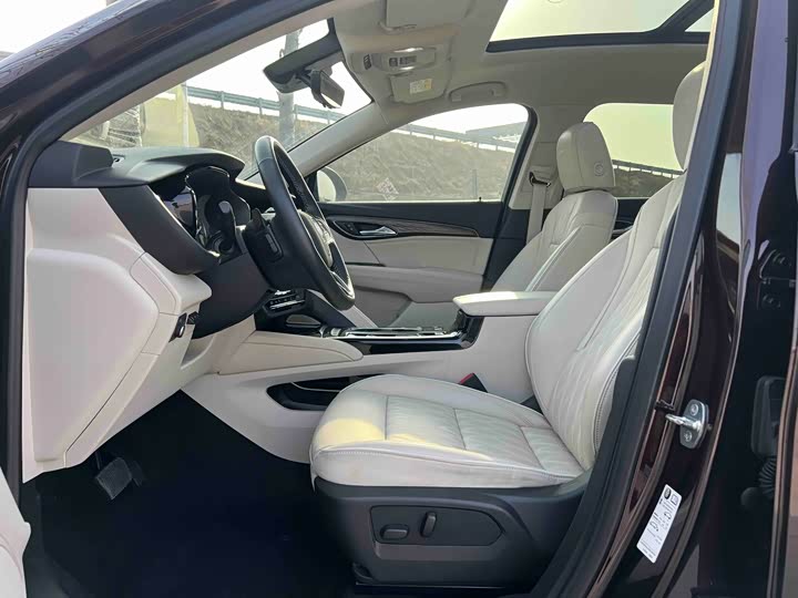 Фото 6 - Buick Envision Plus