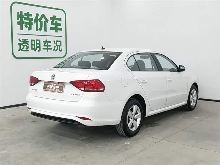 Фото 2 - Volkswagen Lavida