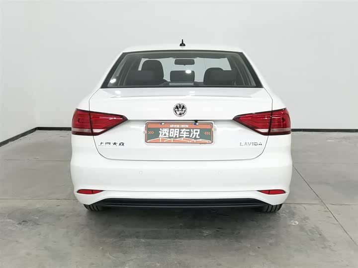 Фото 4 - Volkswagen Lavida