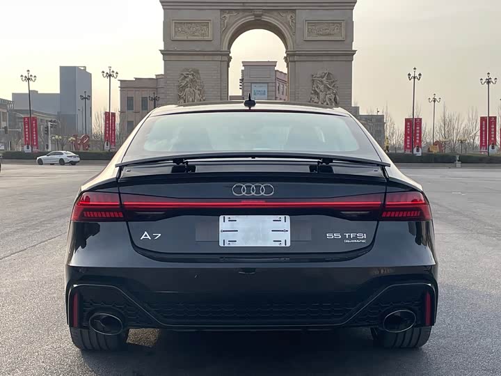 Фото 4 - Audi A7