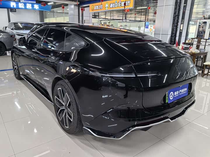 Фото 4 - Avatr 12