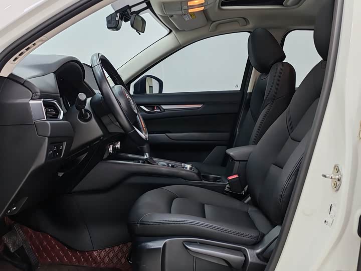 Фото 7 - Mazda CX-5