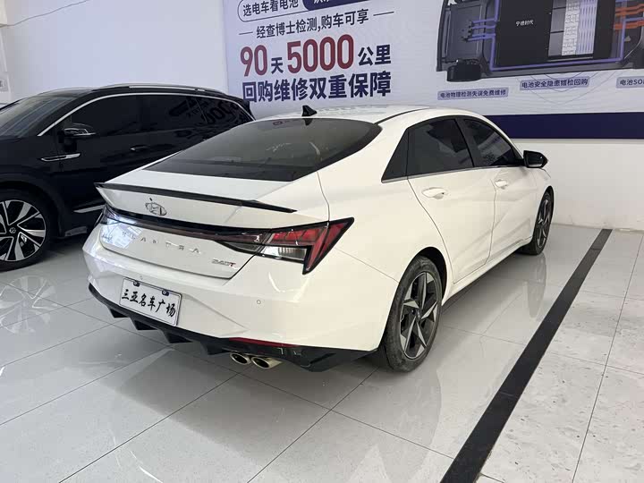 Фото 6 - Hyundai Elantra N line