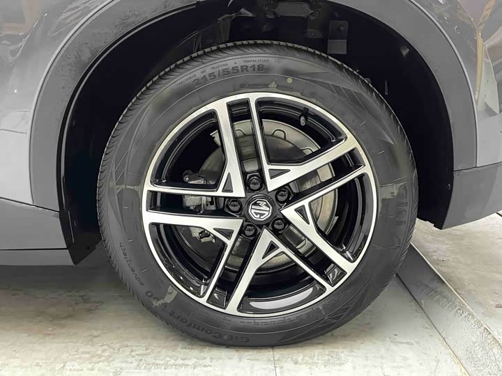 Фото 6 - MG Motor ES5