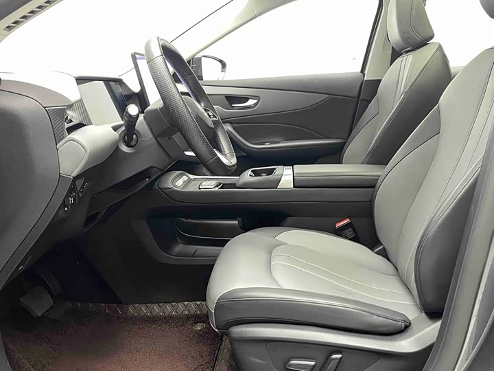 Фото 9 - MG Motor ES5