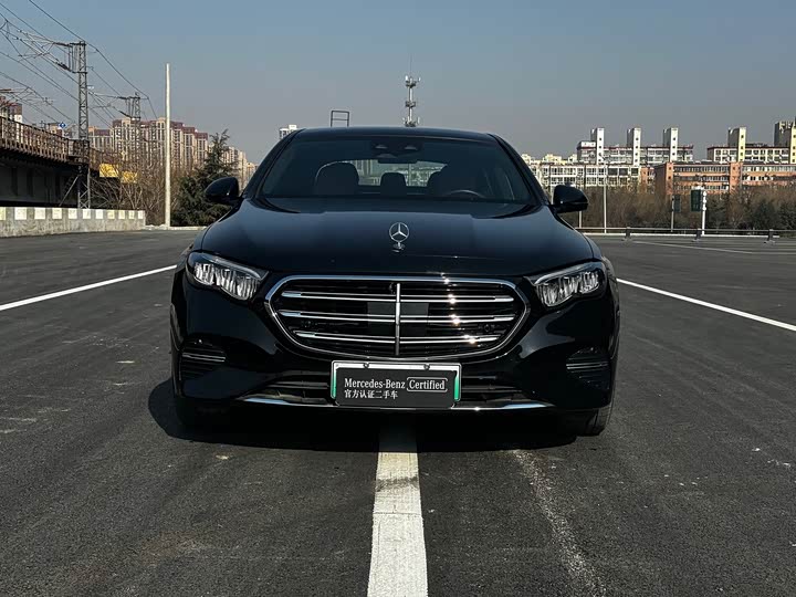 Фото 2 - Mercedes-Benz E-Class Hybrid