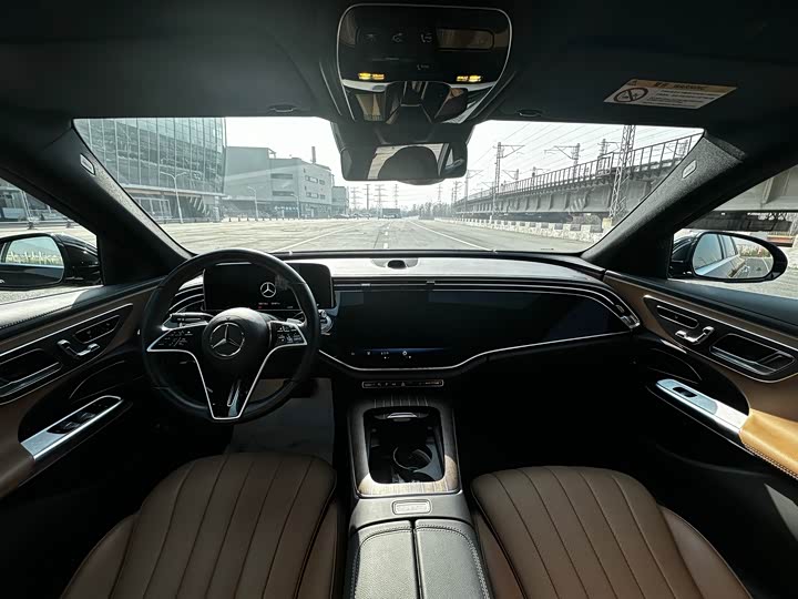 Фото 5 - Mercedes-Benz E-Class Hybrid