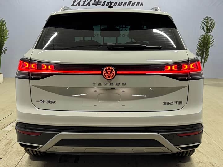 Фото 5 - Volkswagen Tayron