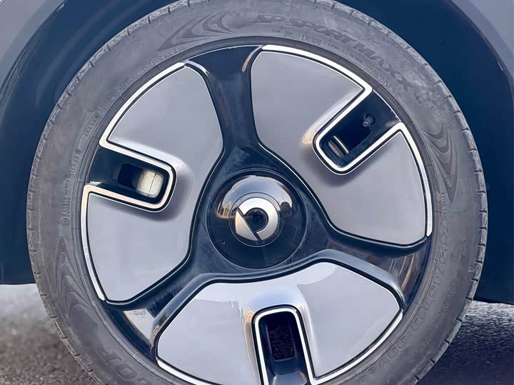 Фото 4 - Smart #1