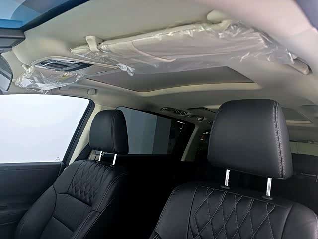 Фото 5 - Honda Elysion