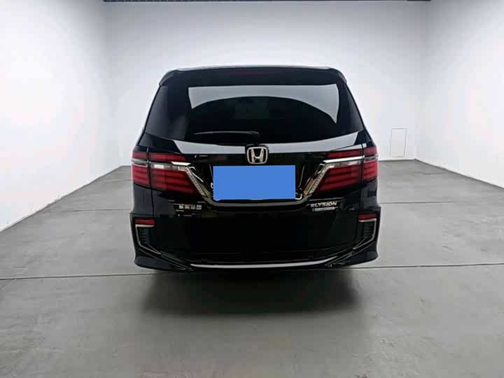 Фото 8 - Honda Elysion