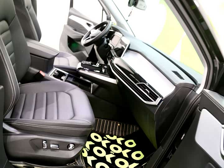 Photo 8 - Volkswagen Talagon