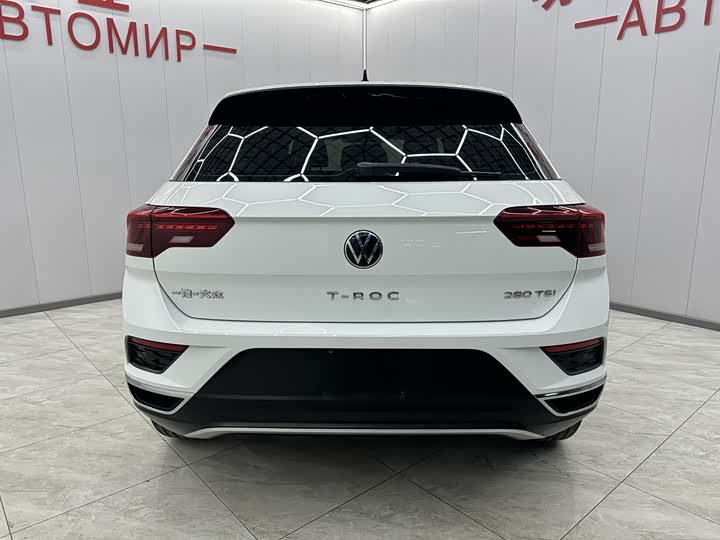 Фото 9 - Volkswagen T-Roc