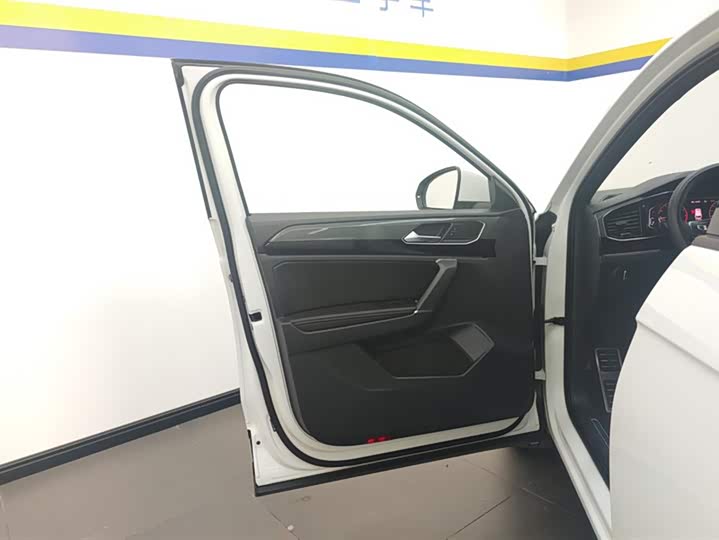 Фото 7 - Volkswagen Tayron