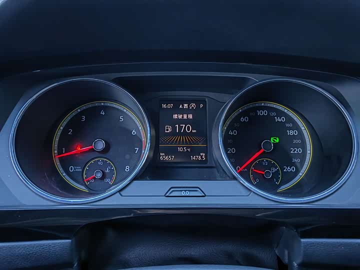 Фото 7 - Volkswagen Tiguan L Pro