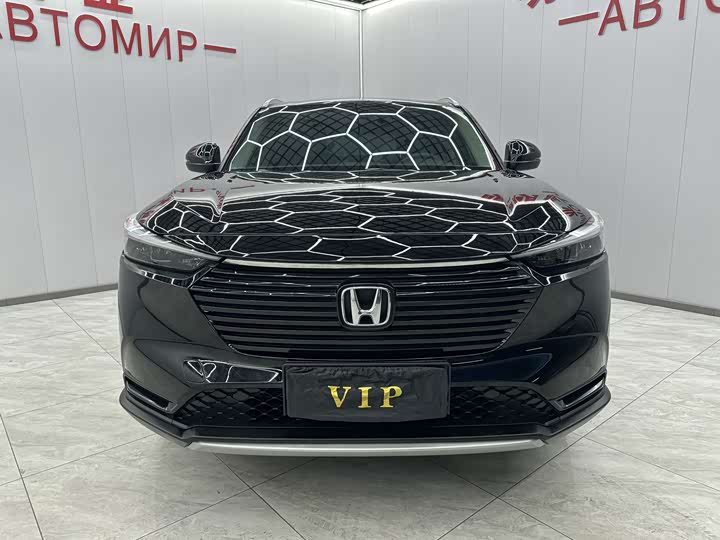 Фото 3 - Honda Vezel
