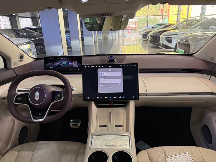 Фото 8 - Luxeed R7