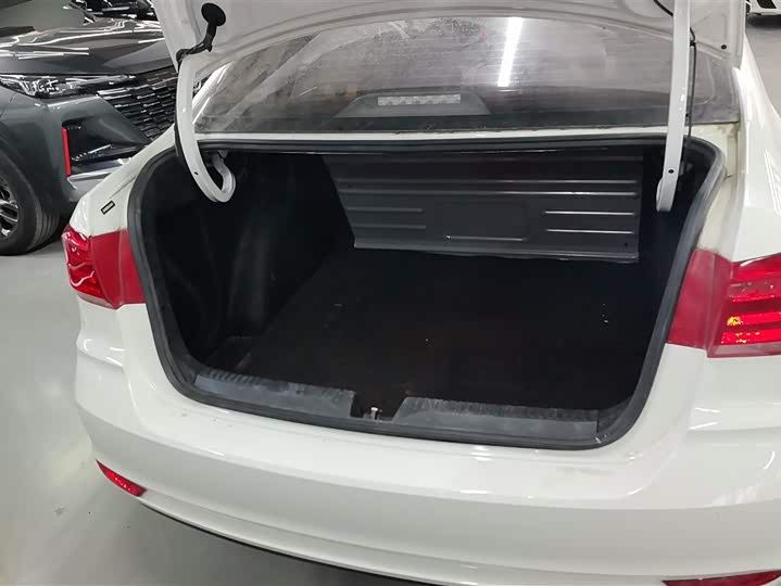 Фото 4 - Volkswagen Santana