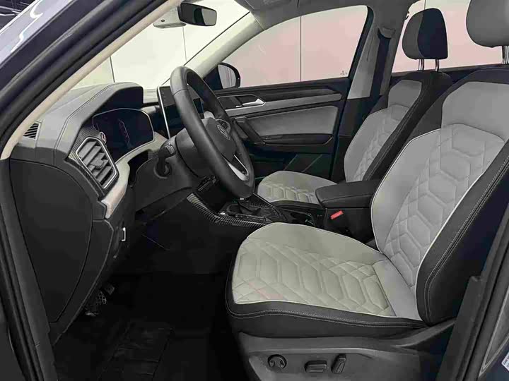 Фото 7 - Volkswagen Tayron