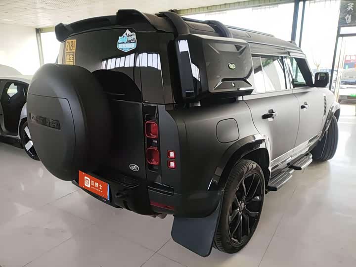 Фото 9 - Land Rover Defender
