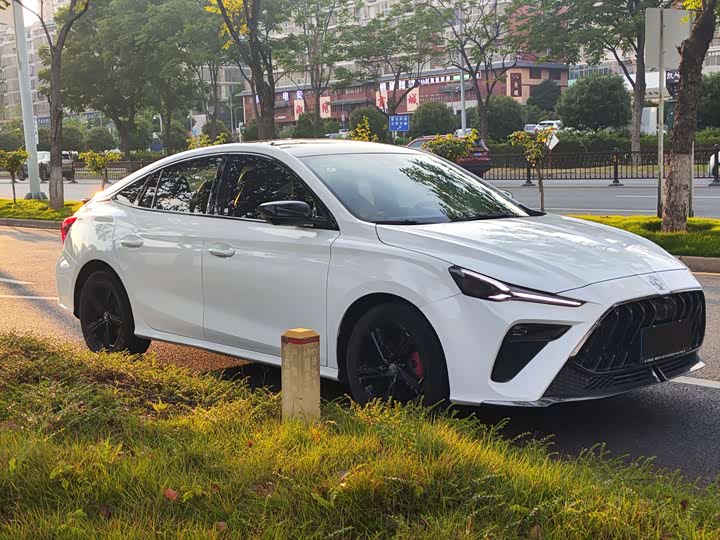 Фото 3 - MG Motor 5 Scorpio