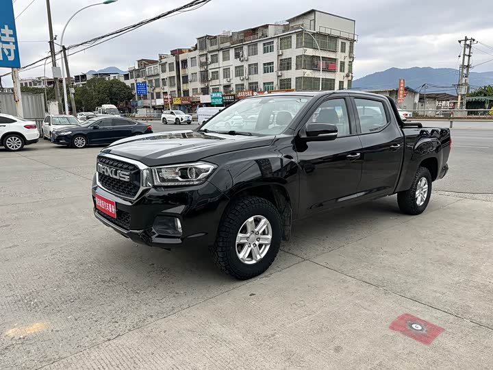 Фото 2 - Maxus T70