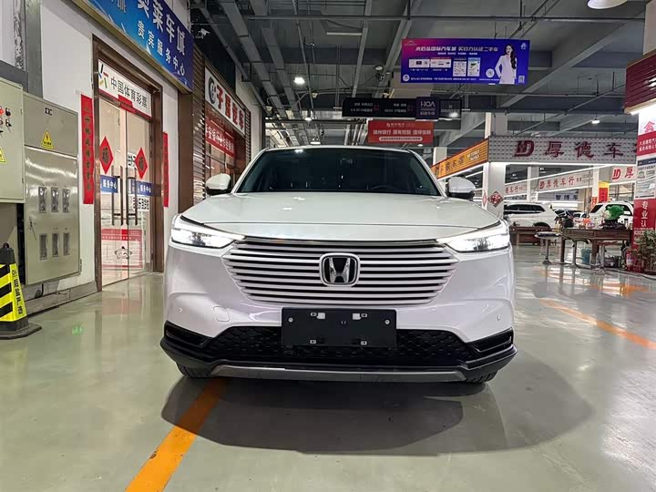 Фото 2 - Honda Vezel