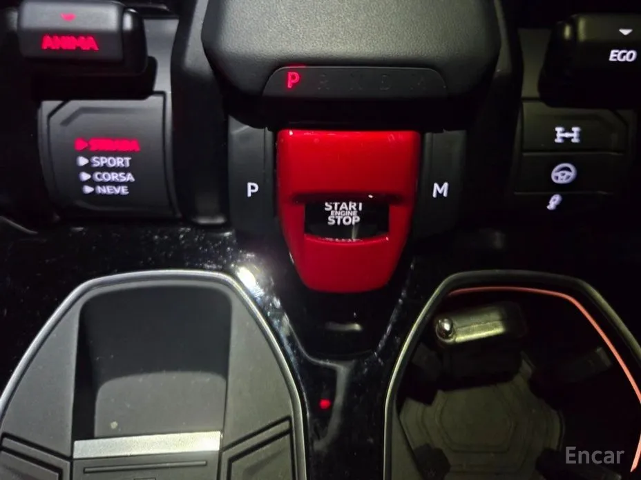 Фото 11 - Lamborghini Urus