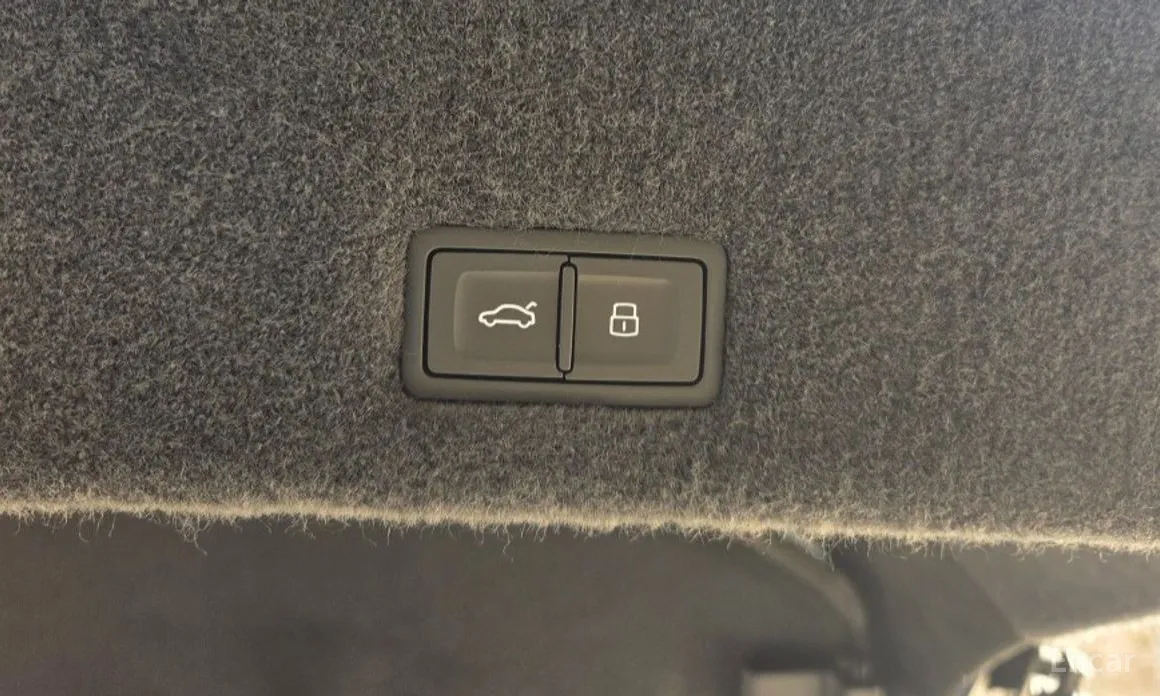 Фото 17 - Lamborghini Urus